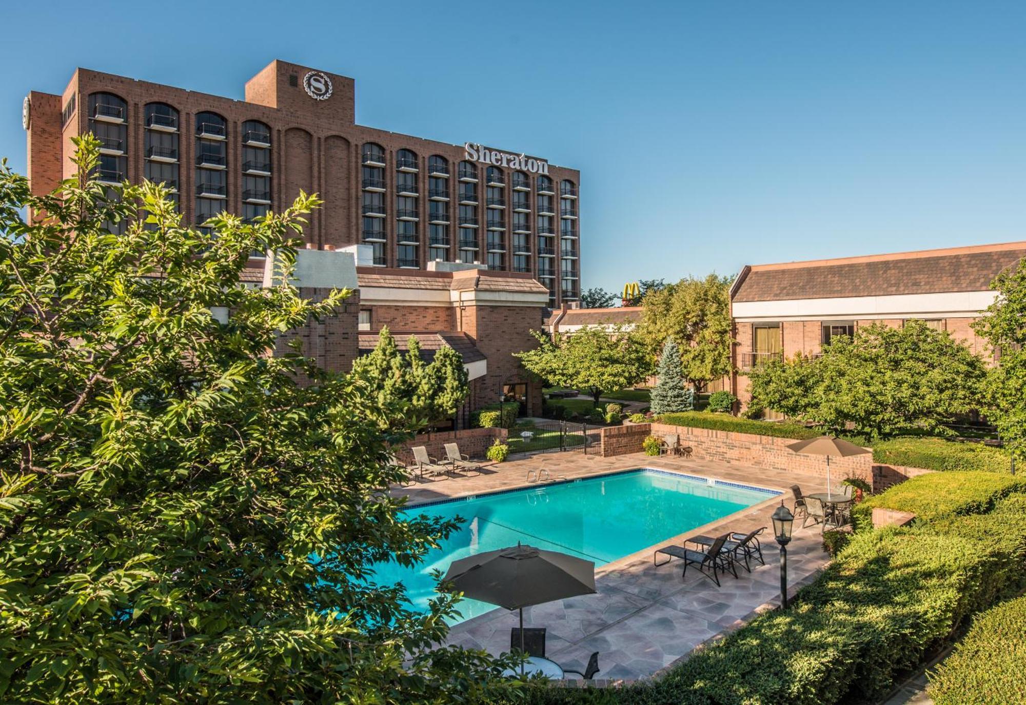 เชราตัน ซอลท์ เลค ซิตี้ โฮเต็ล Hotel ซอลต์เลคซิตี้ ภายนอก รูปภาพ